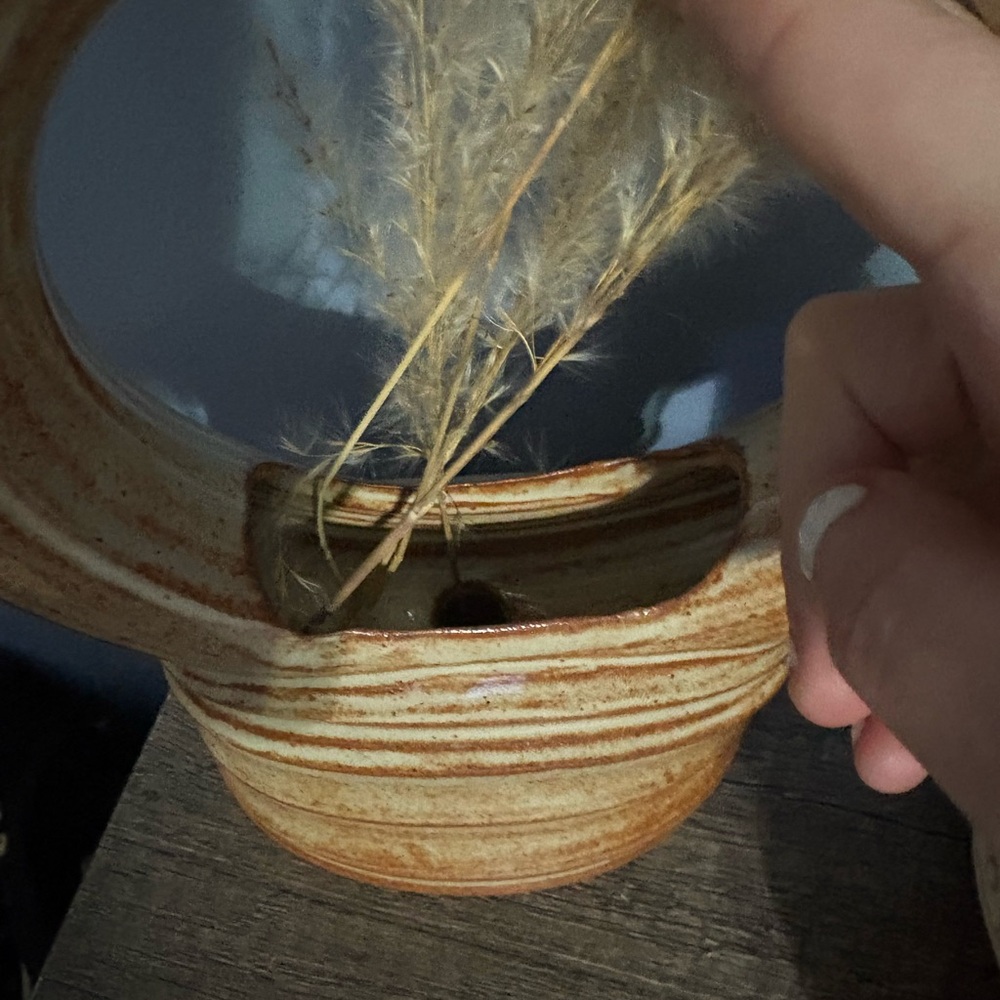Rustic Tan Ceramic Vase - Picture 5 of 7